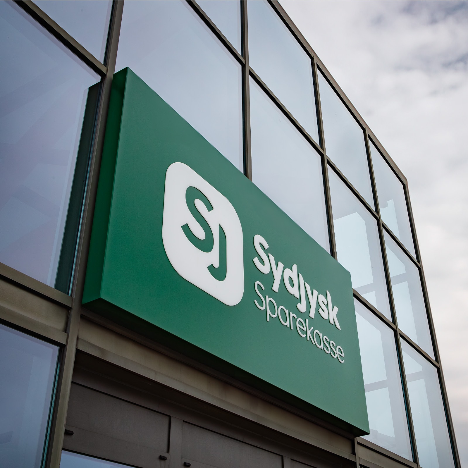 Sydjysk Sparekasses hovedkontor i Rødding